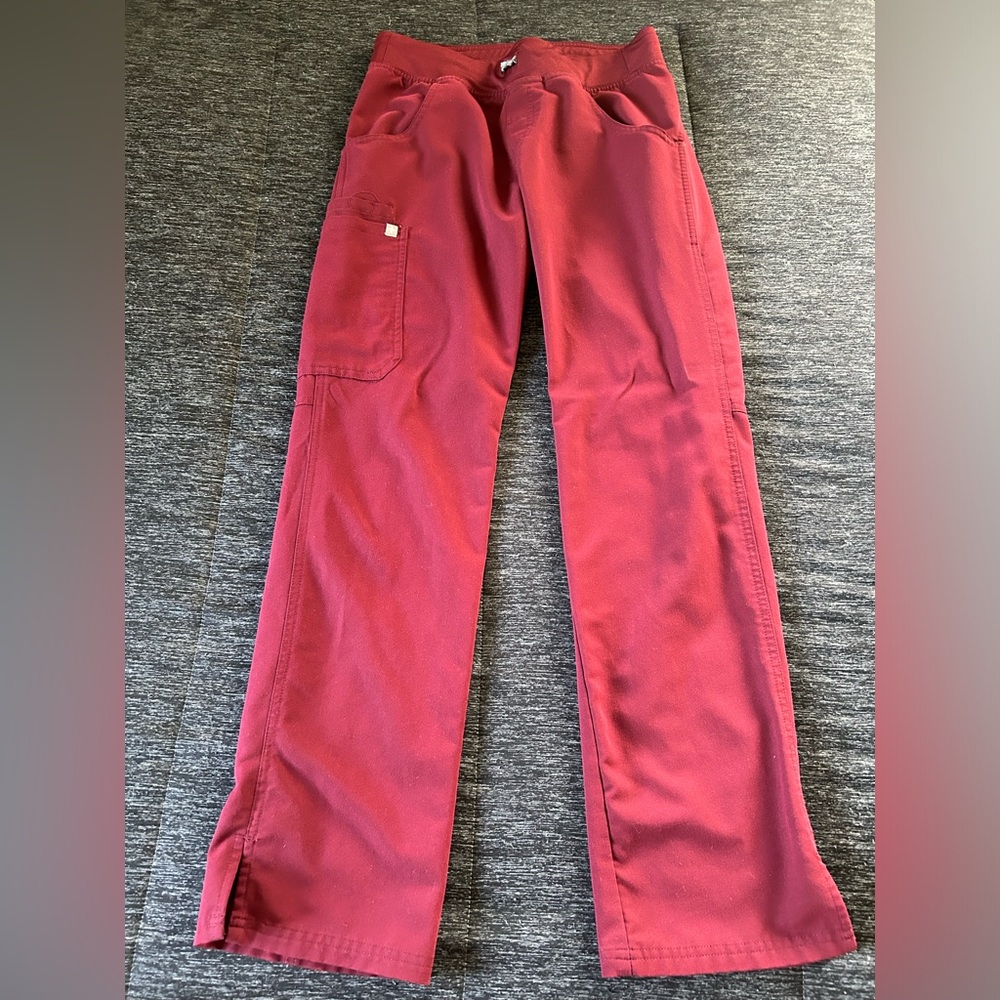 FIGS XS SCRUB PANTS
